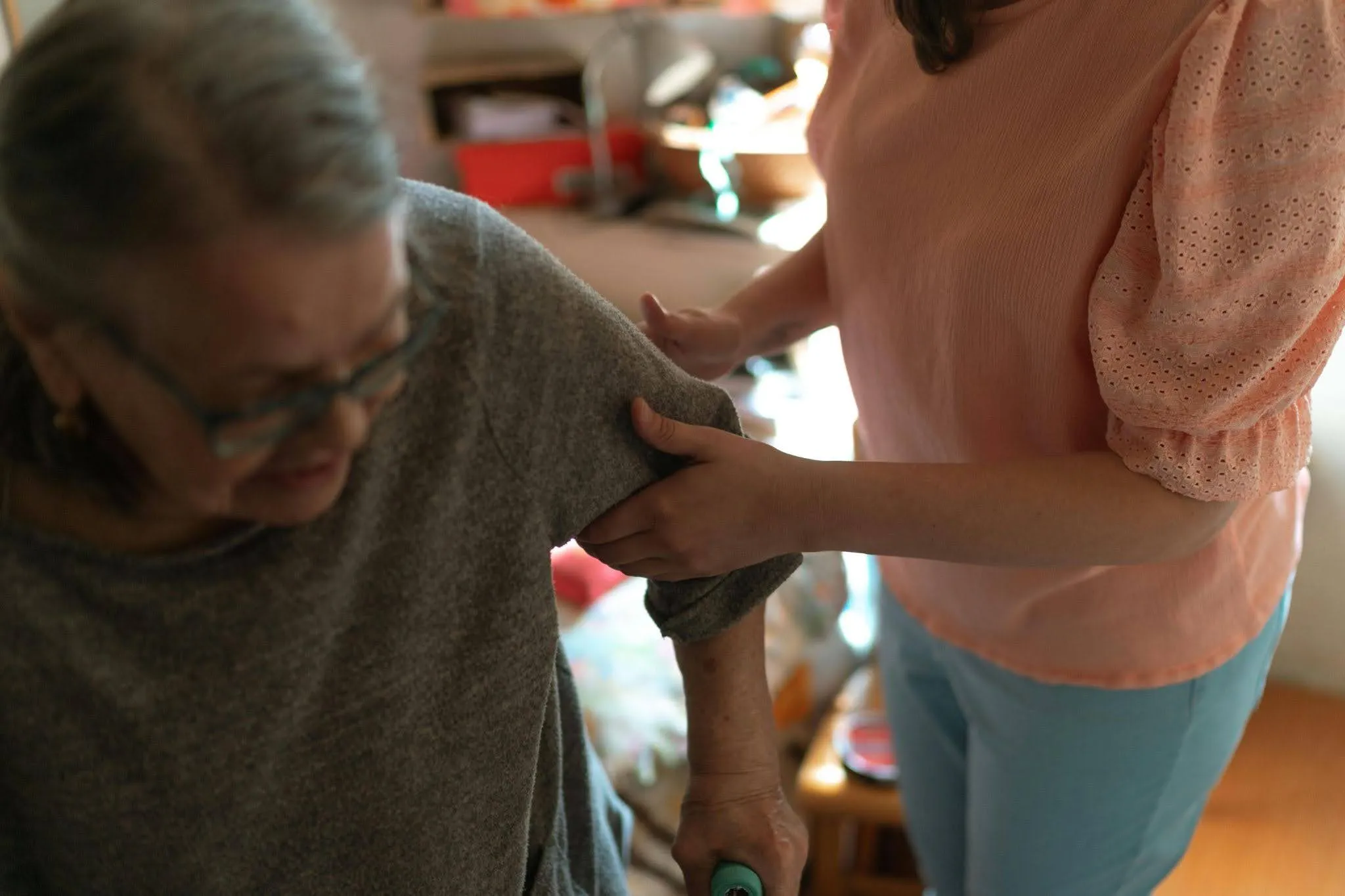 Pros, Cons, and Costs for Home Care for the Elderly